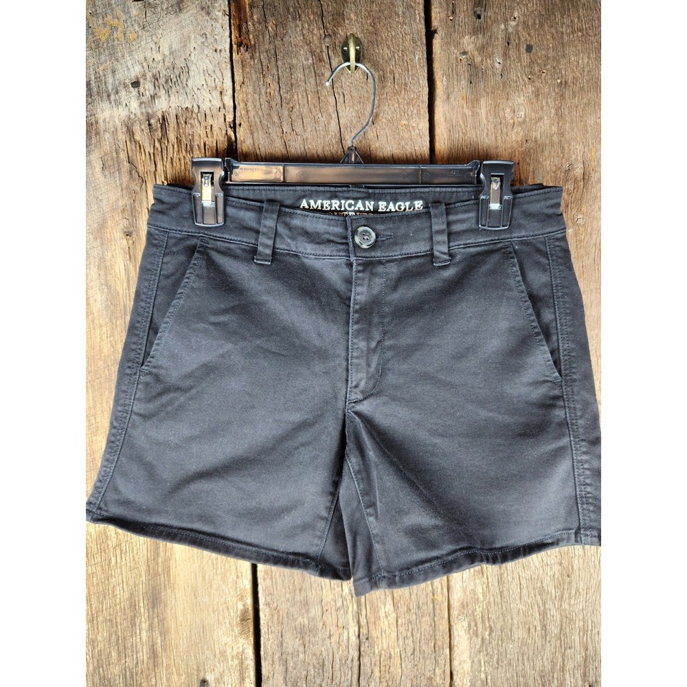 American Eagle Outfitters Women Black Super Stretch Midi Twill Shorts Size 6
